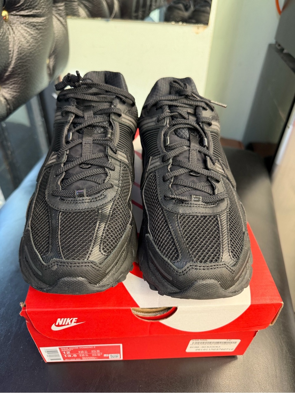 Nike Vemero 5 worn 1 time - Picture 4 of 8